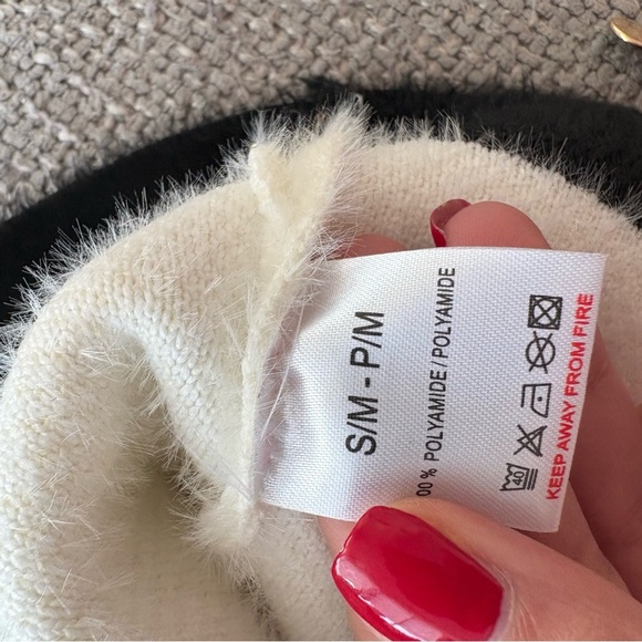 QED London Ivory Contrast Trim Vest S/M – NWT - Picture 14 of 14